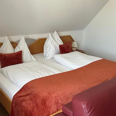 Gaestehaus Freitag Das Kleine Hotel Sankt Georgen im Lavanttal Exteriör bild