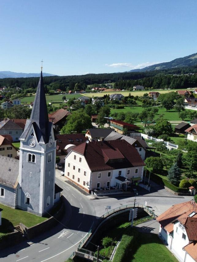 Gaestehaus Freitag Das Kleine Hotel Sankt Georgen im Lavanttal Exteriör bild